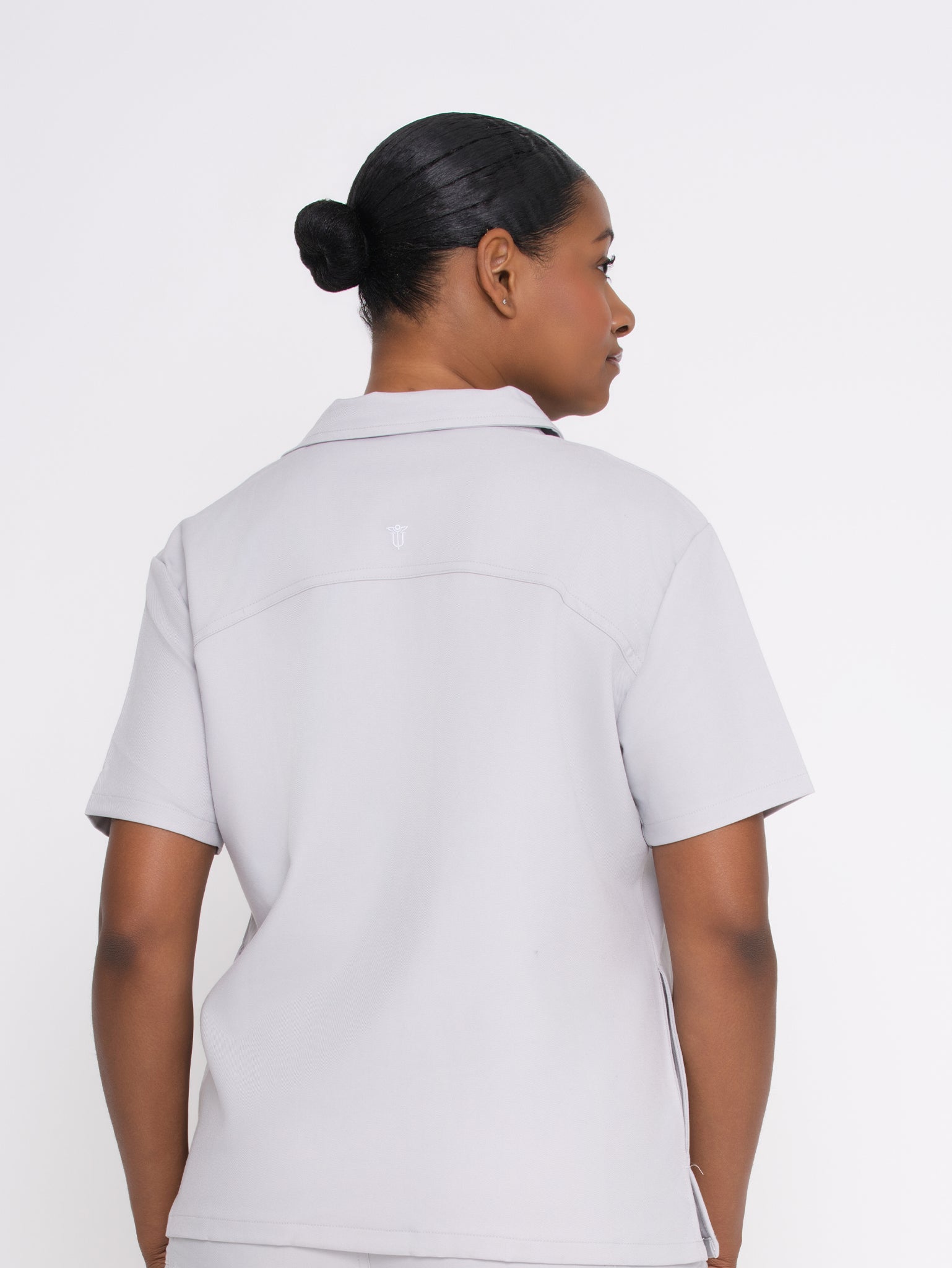 Arsta 3-Pocket Top