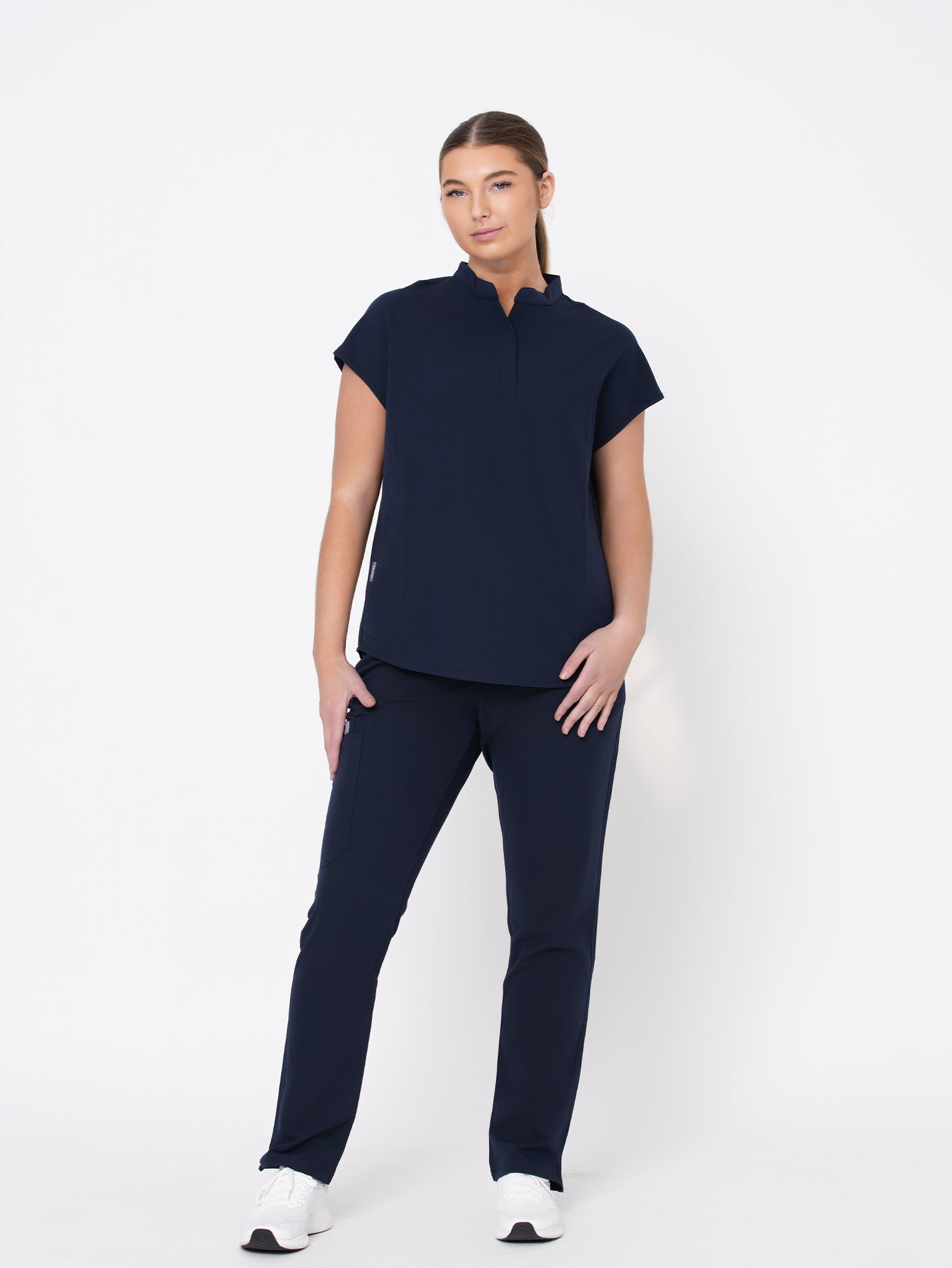 Sylvar 2- Pocket Top