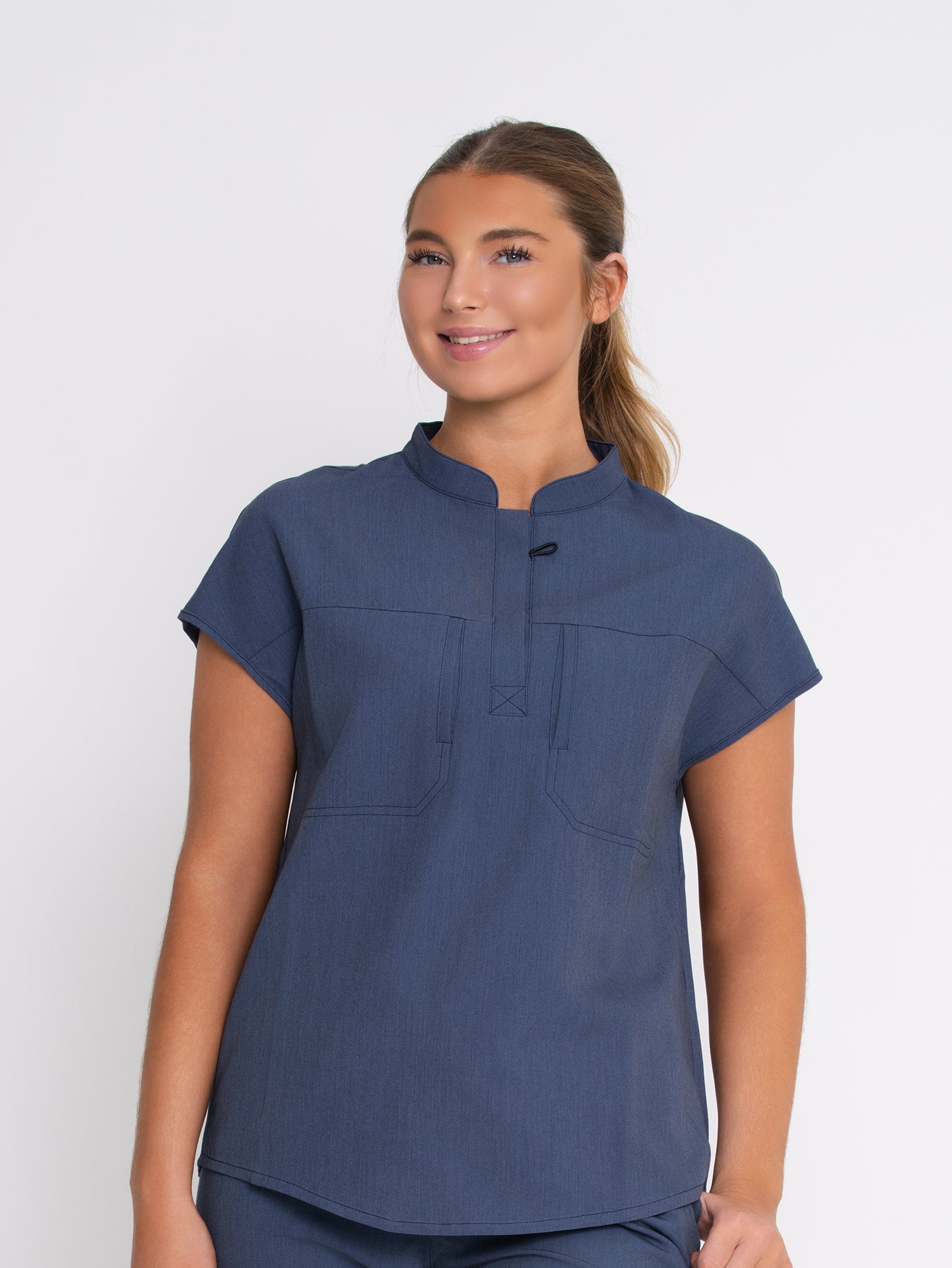Syra 2-Pocket Top