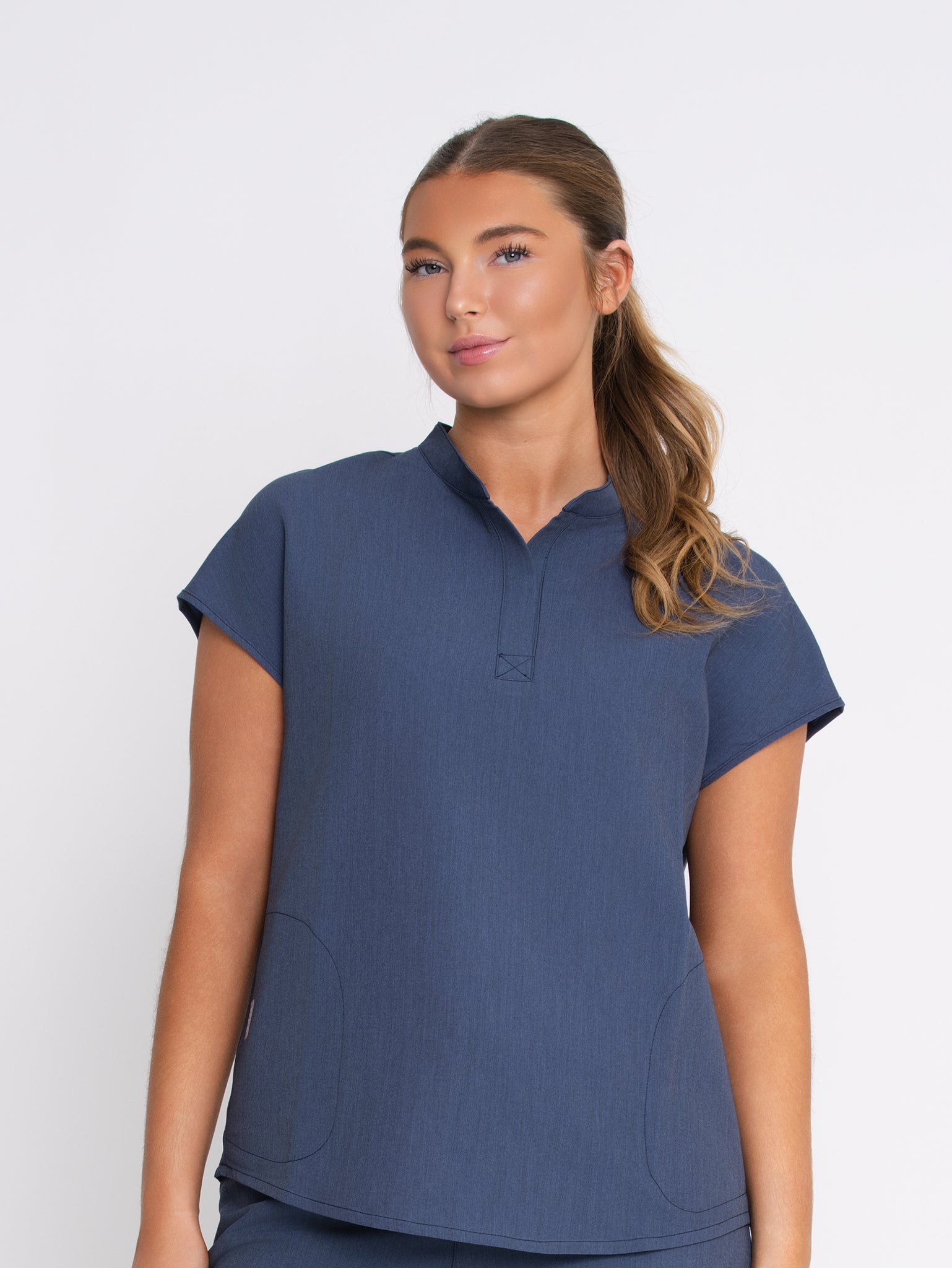 Sylvar 2- Pocket Top