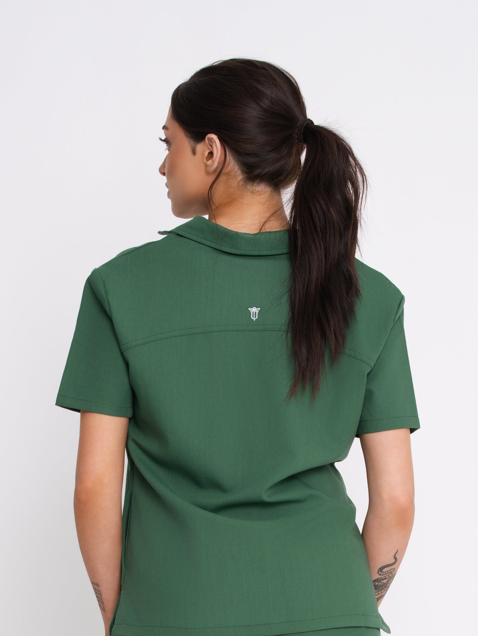 Arsta 3-Pocket Top