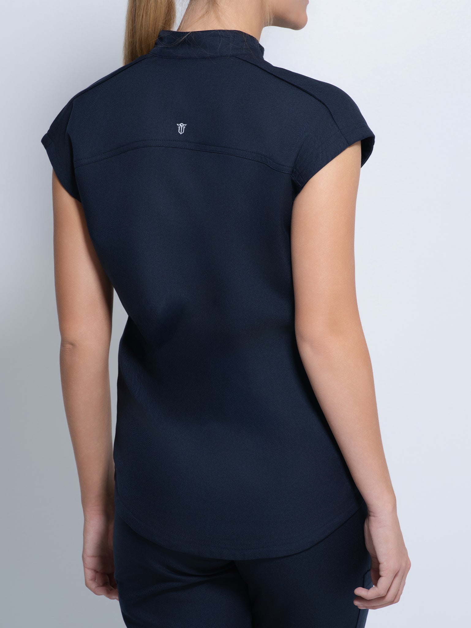 Selene 3-Pockets Top