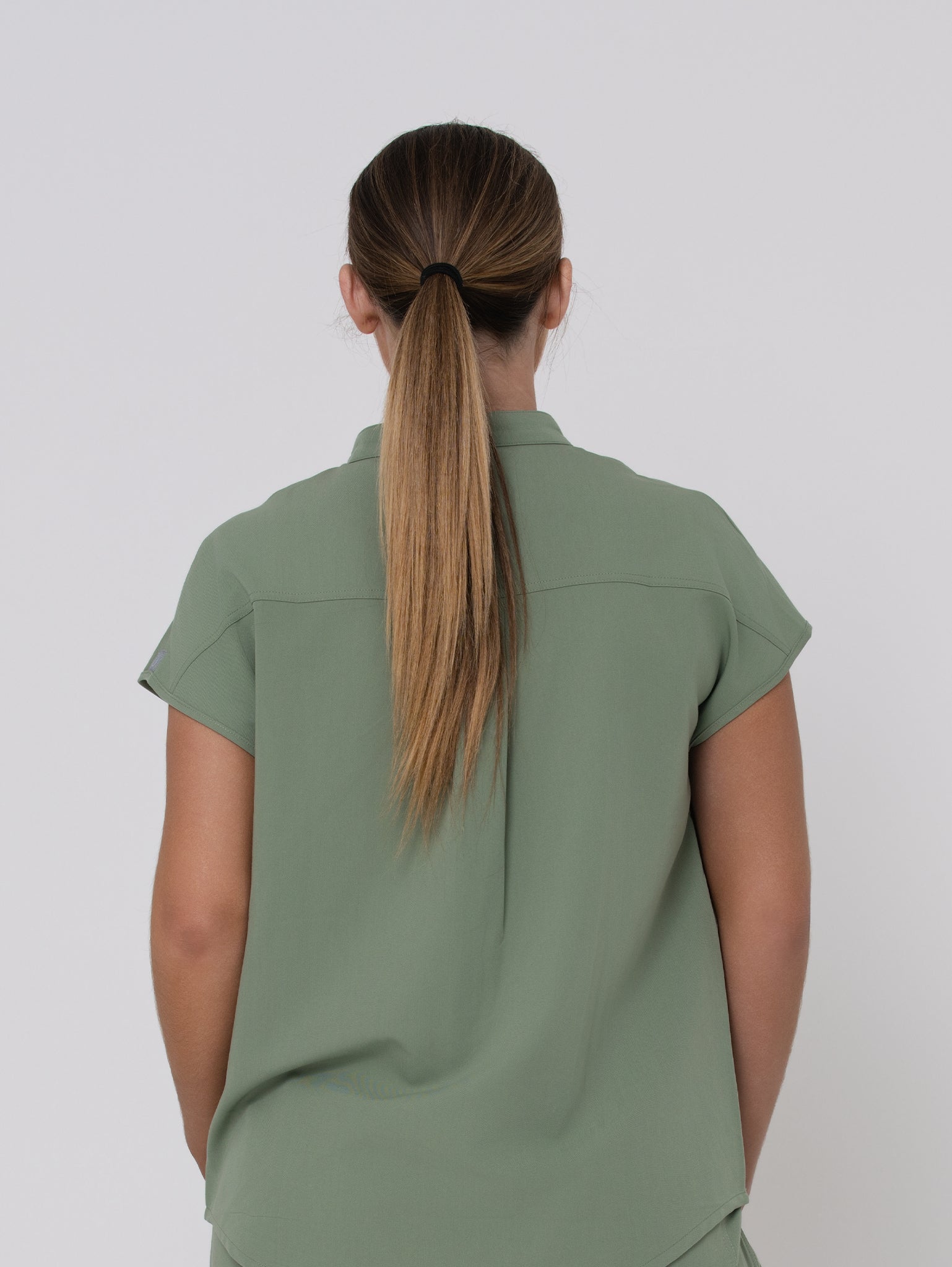 Sylvar 2- Pocket Top