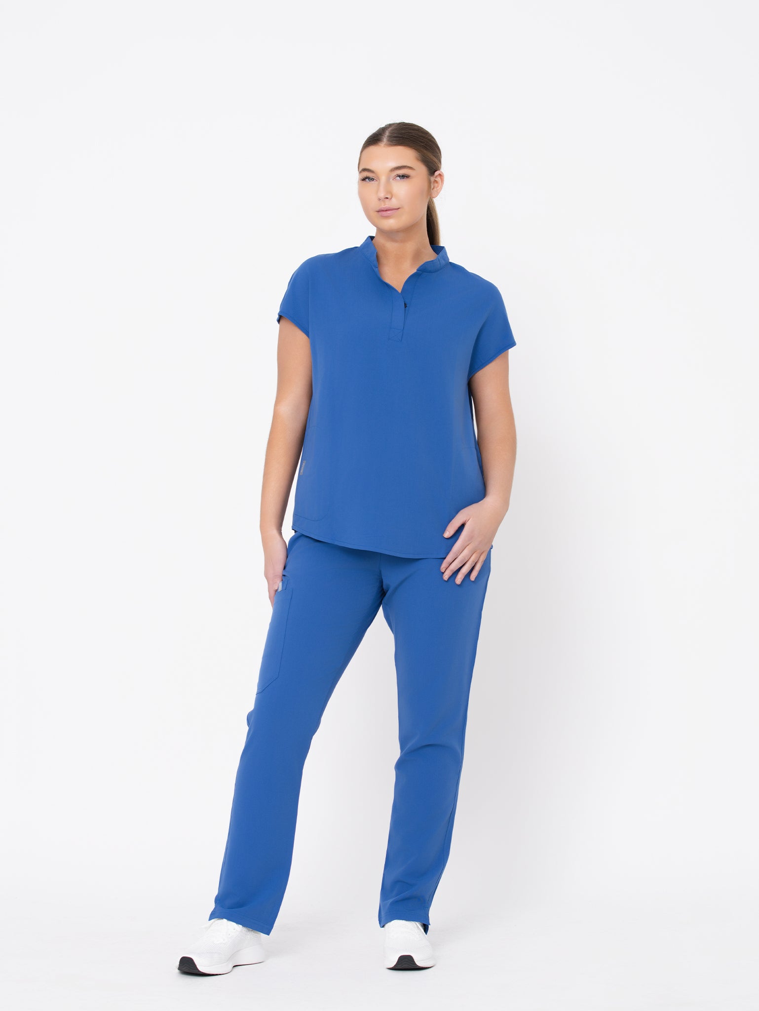 Sylvar 2- Pocket Top