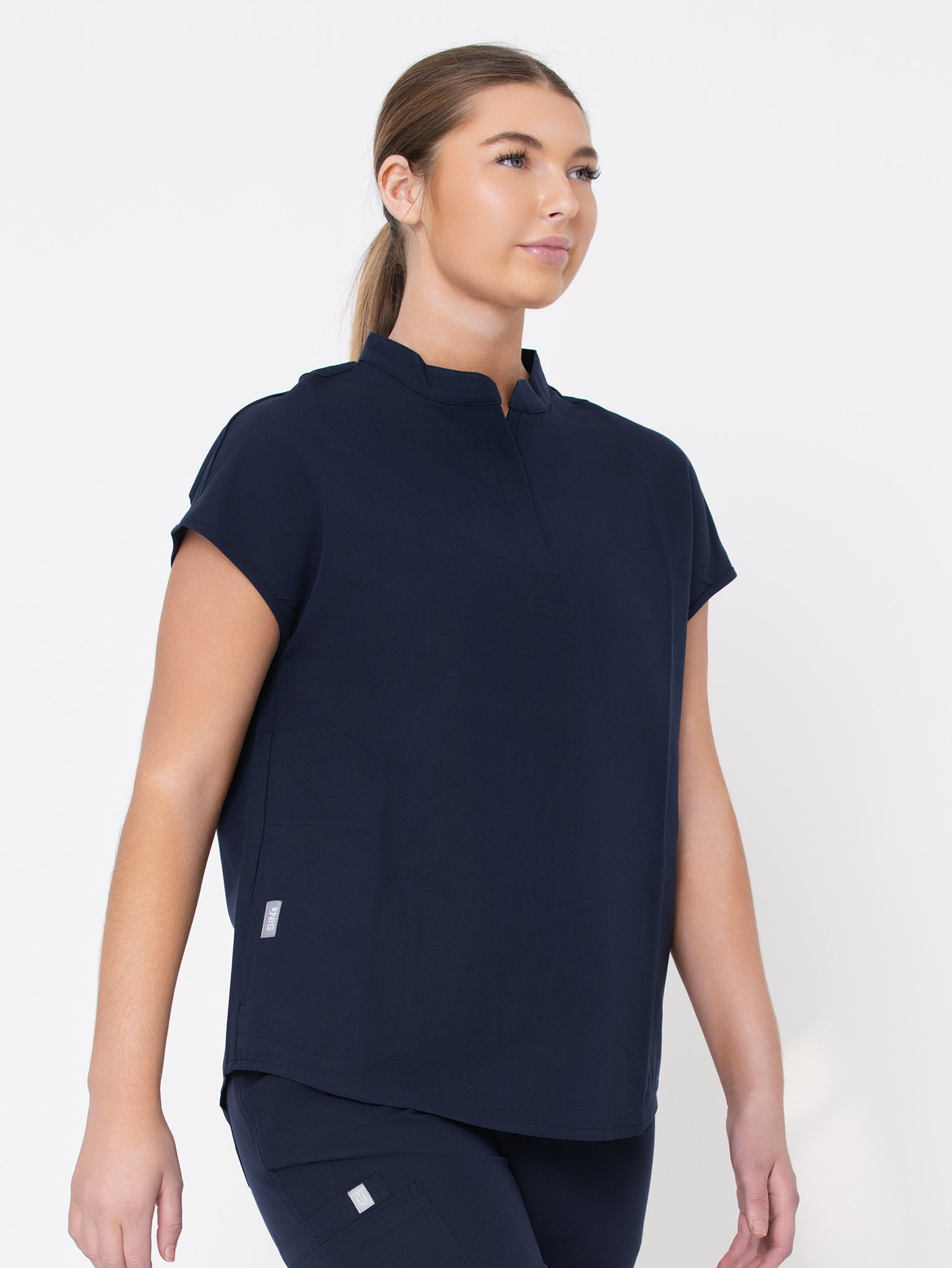 Sylvar 2- Pocket Top