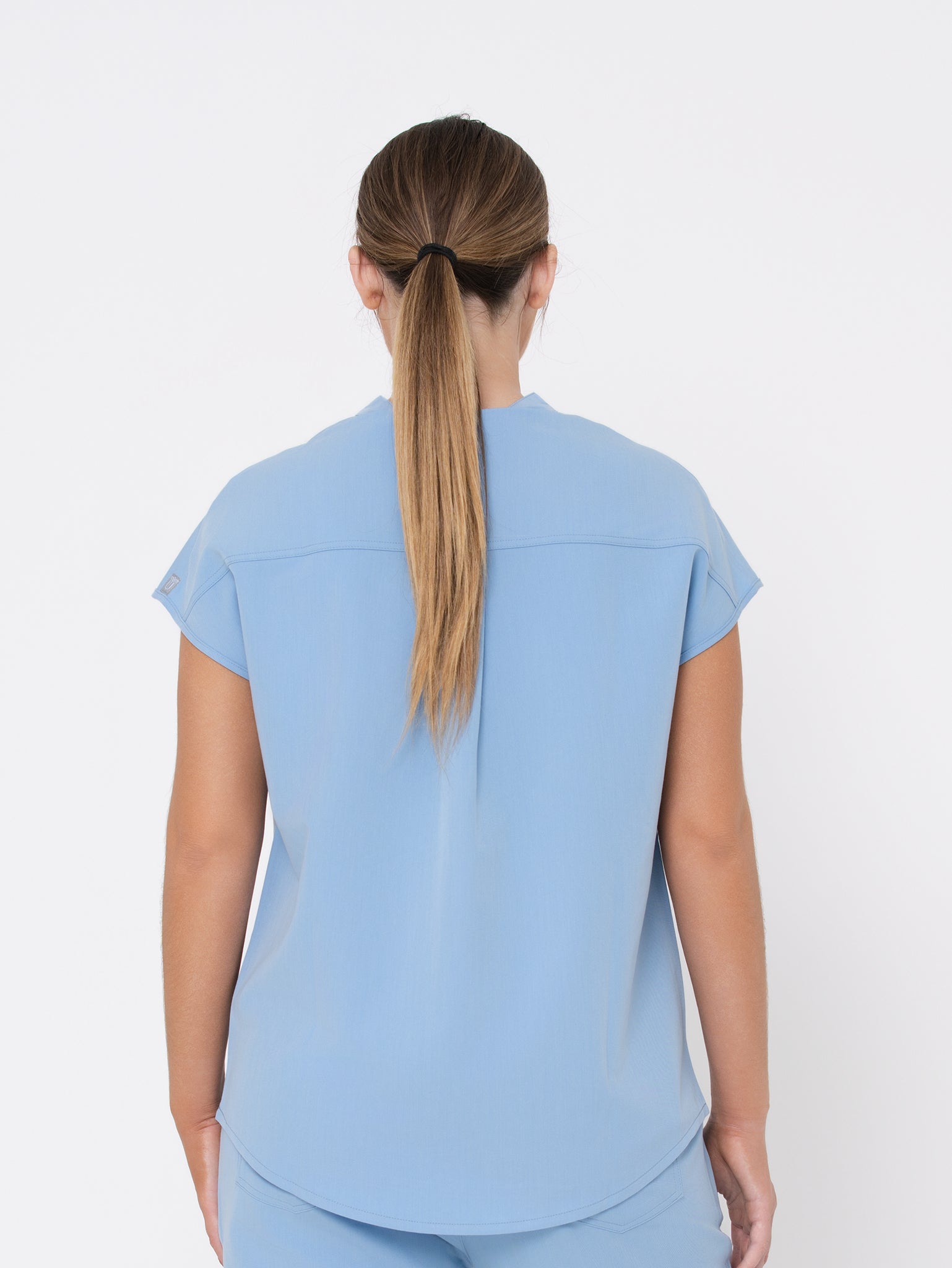 Syra 2-Pocket Top
