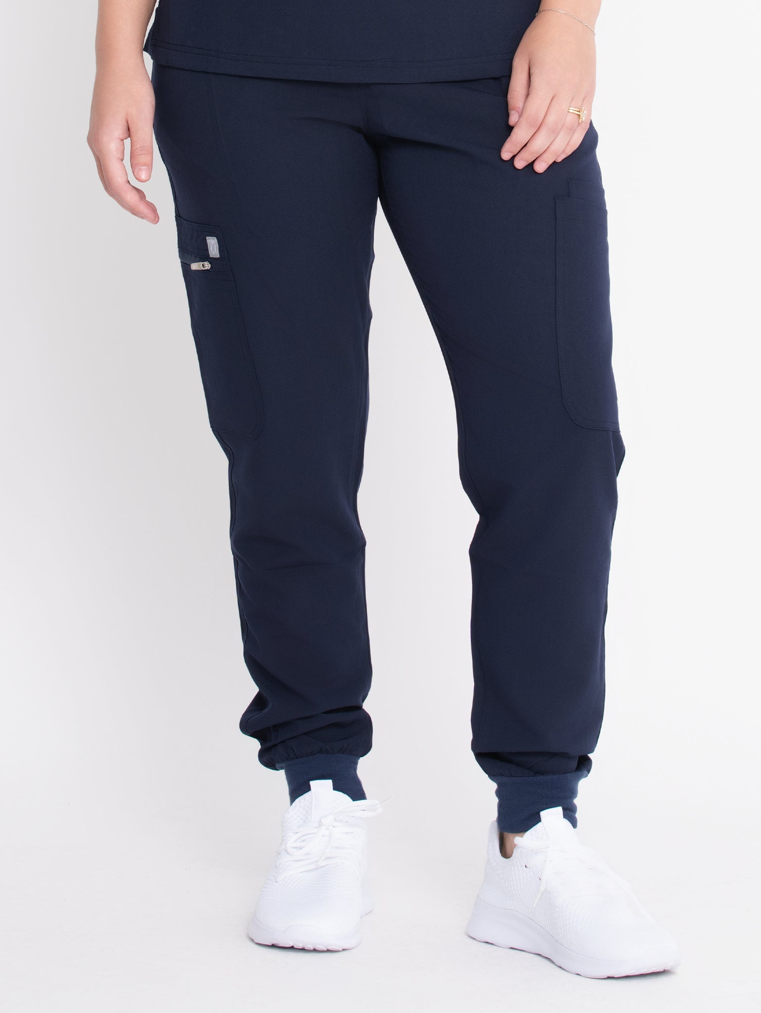 SYRAH 6-Pocket Pants