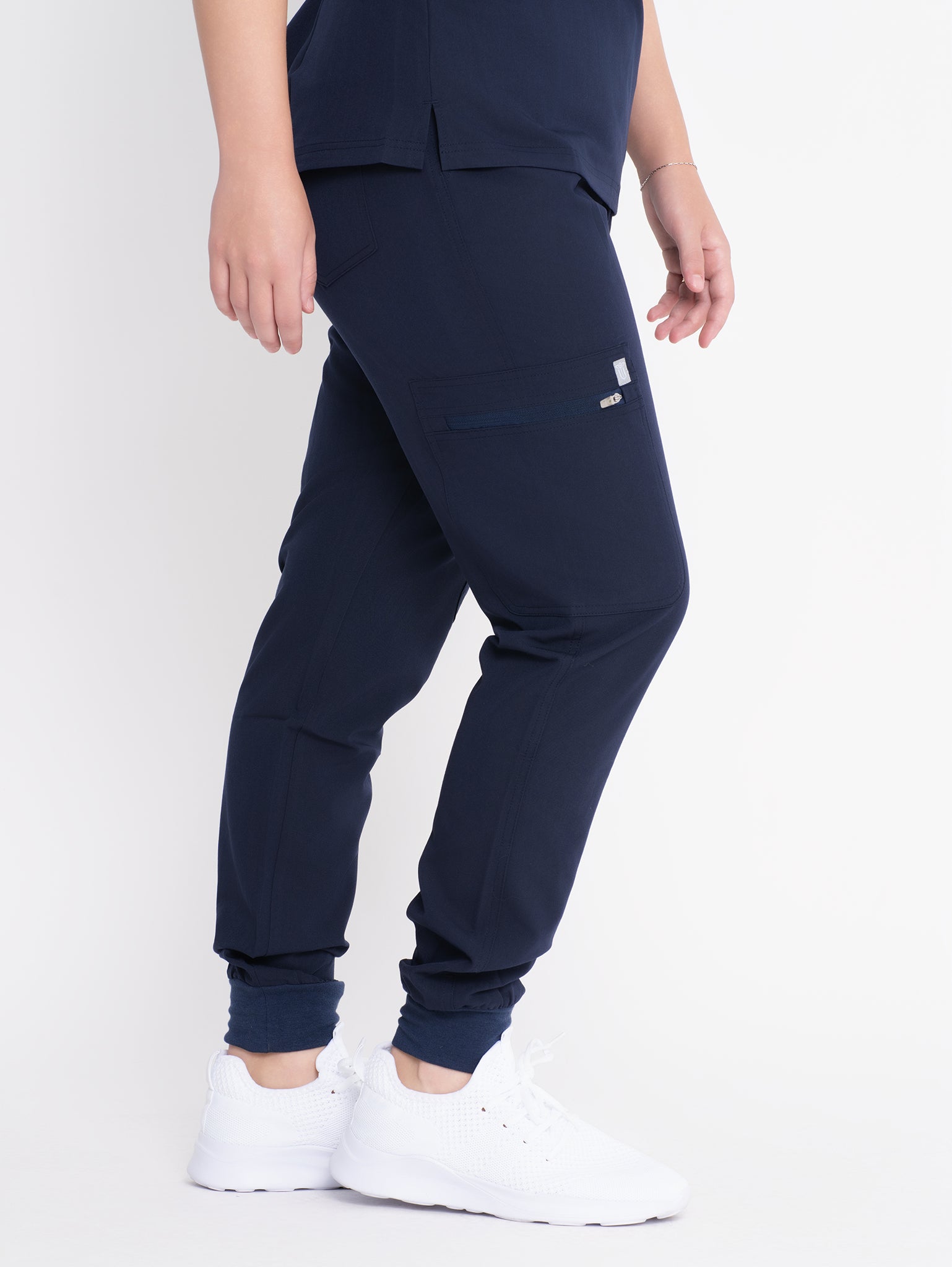 SYRAH 6-Pocket Pants