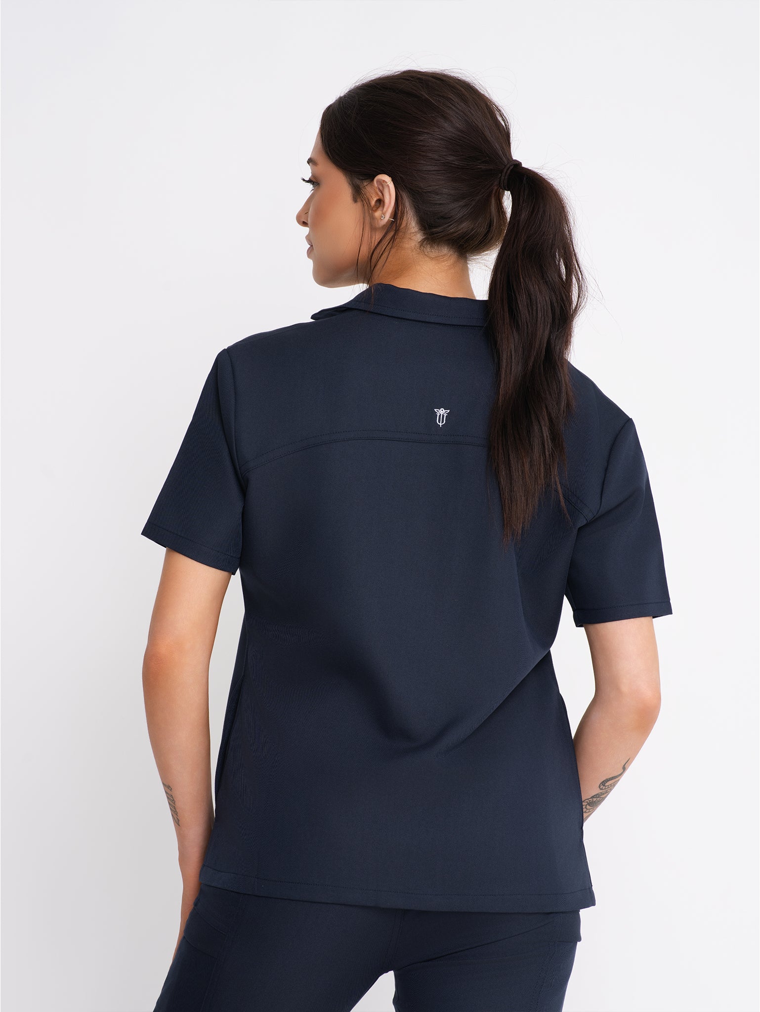 Arsta 3-Pocket Top